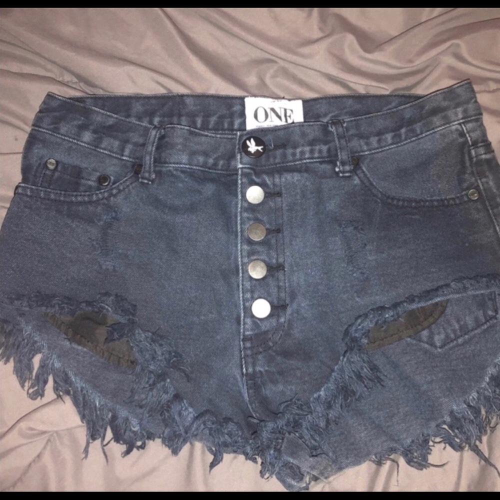 ONE TEASPOON Dark Denim ROLLER Shorts size 28